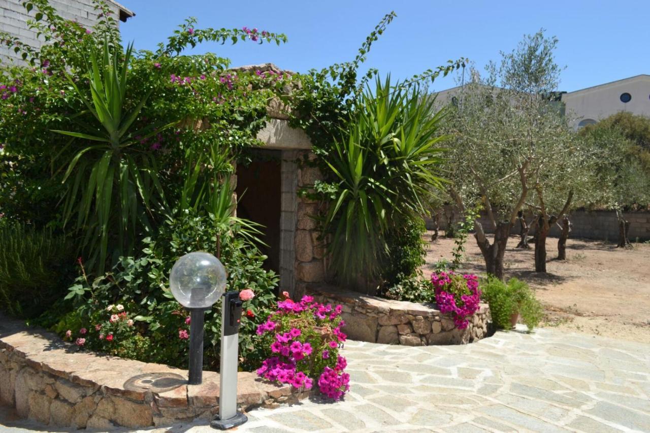 Bed and Breakfast Etesia Olbia Exterior foto
