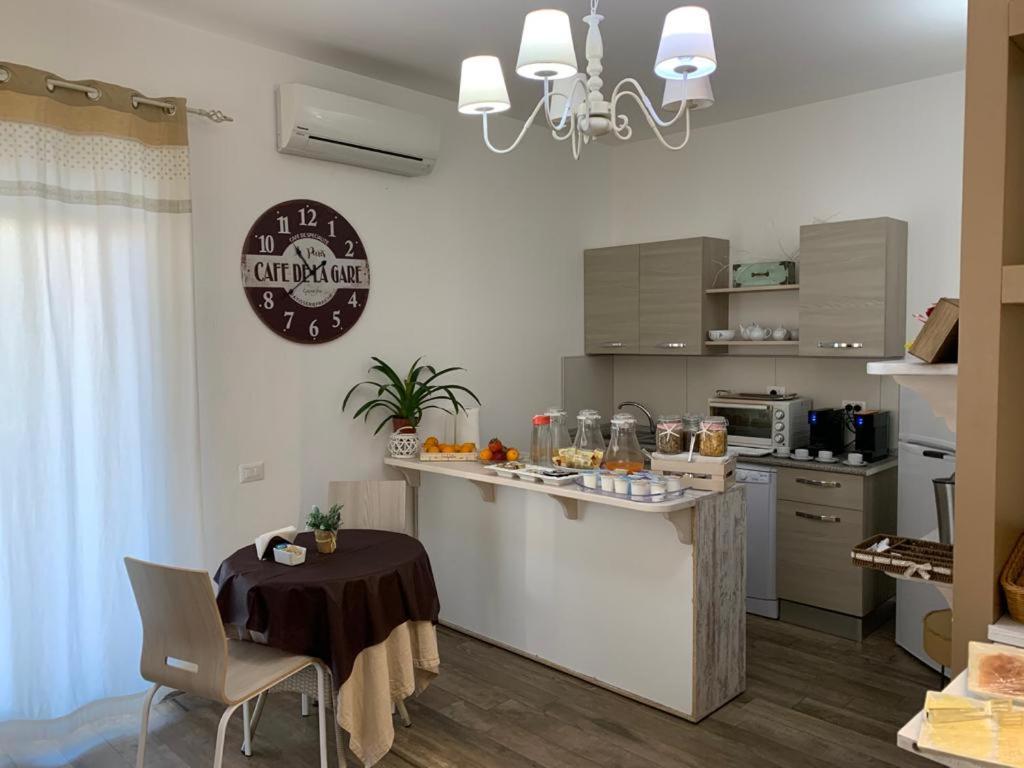 Bed and Breakfast Etesia Olbia Exterior foto