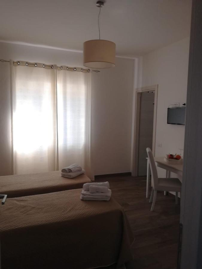 Bed and Breakfast Etesia Olbia Exterior foto
